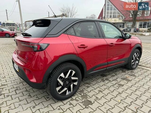 Красный Опель Mokka-e, объемом двигателя 0 л и пробегом 36 тыс. км за 20219 $, фото 2 на Automoto.ua