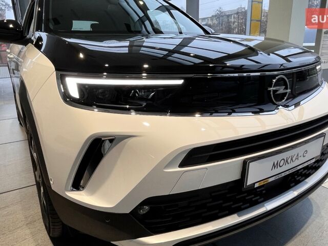 купити нове авто Опель Mokka-e 2023 року від офіційного дилера ТОВ «Альфа Авангард» Опель фото