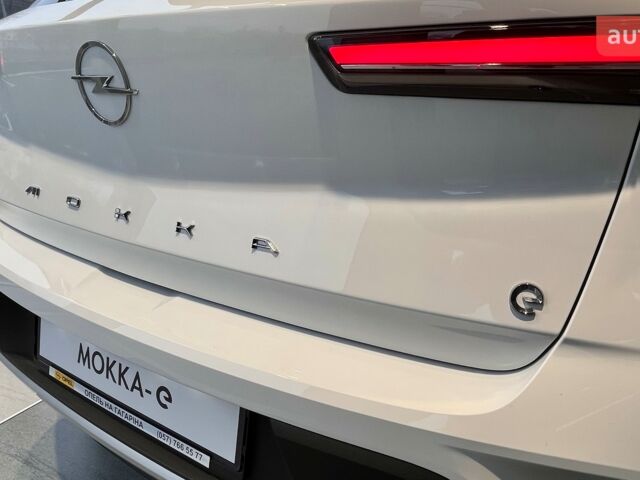 купити нове авто Опель Mokka-e 2023 року від офіційного дилера ТОВ «Альфа Авангард» Опель фото