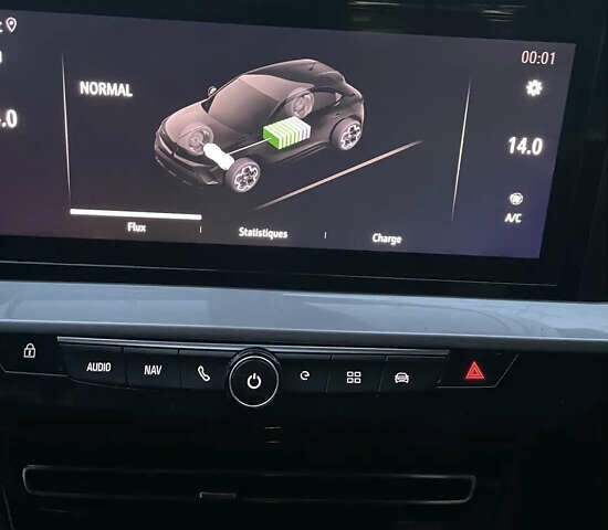 Опель Mokka-e, объемом двигателя 0 л и пробегом 40 тыс. км за 9900 $, фото 6 на Automoto.ua