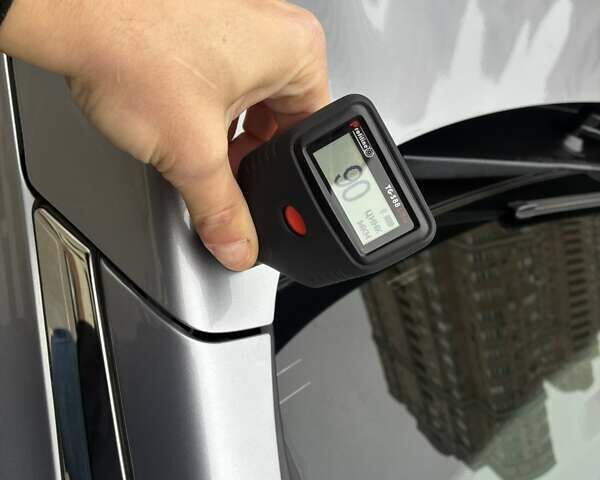 Серый Опель Mokka-e, объемом двигателя 0 л и пробегом 39 тыс. км за 18500 $, фото 109 на Automoto.ua