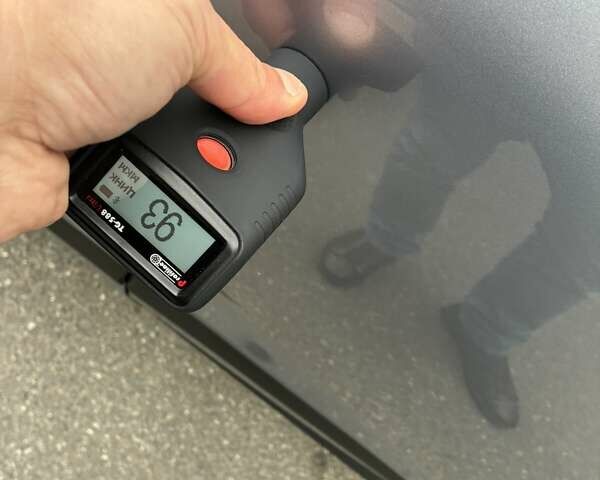 Серый Опель Mokka-e, объемом двигателя 0 л и пробегом 39 тыс. км за 18500 $, фото 135 на Automoto.ua