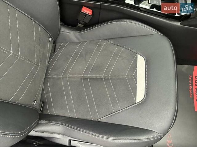 Серый Опель Mokka-e, объемом двигателя 0 л и пробегом 39 тыс. км за 18500 $, фото 75 на Automoto.ua