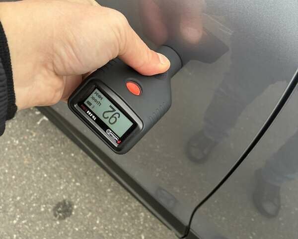 Серый Опель Mokka-e, объемом двигателя 0 л и пробегом 39 тыс. км за 18500 $, фото 120 на Automoto.ua