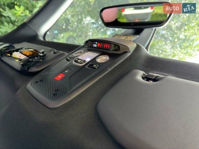 Серый Опель Mokka-e, объемом двигателя 0 л и пробегом 44 тыс. км за 16500 $, фото 8 на Automoto.ua