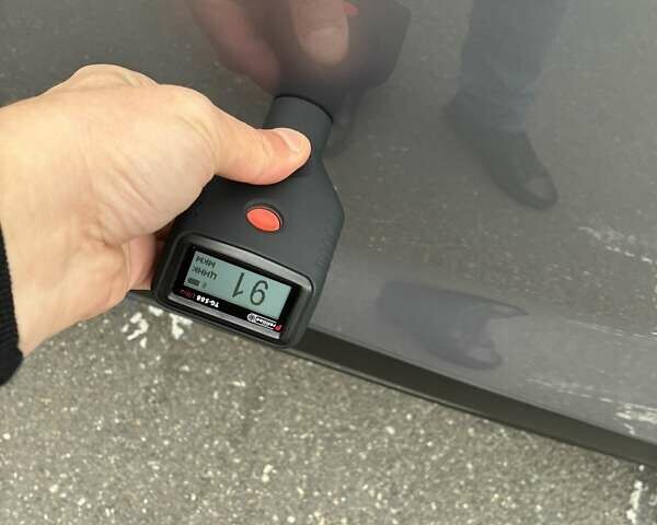 Серый Опель Mokka-e, объемом двигателя 0 л и пробегом 39 тыс. км за 18500 $, фото 118 на Automoto.ua