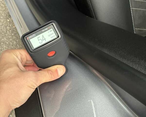 Серый Опель Mokka-e, объемом двигателя 0 л и пробегом 39 тыс. км за 18500 $, фото 145 на Automoto.ua