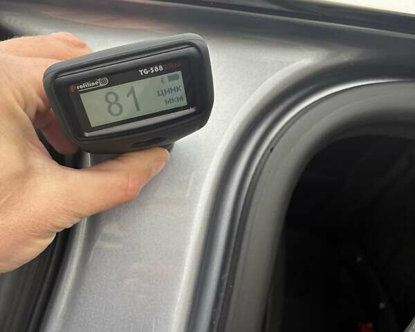 Серый Опель Mokka-e, объемом двигателя 0 л и пробегом 39 тыс. км за 18500 $, фото 141 на Automoto.ua