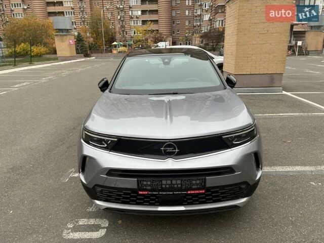 Серый Опель Mokka-e, объемом двигателя 0 л и пробегом 39 тыс. км за 18500 $, фото 1 на Automoto.ua