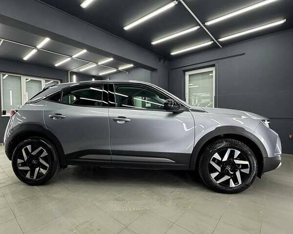 Серый Опель Mokka-e, объемом двигателя 0 л и пробегом 72 тыс. км за 16800 $, фото 14 на Automoto.ua