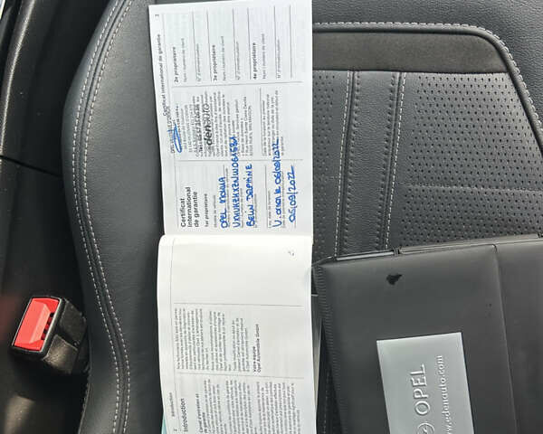 Сірий Опель Mokka-e, об'ємом двигуна 0 л та пробігом 69 тис. км за 16900 $, фото 21 на Automoto.ua