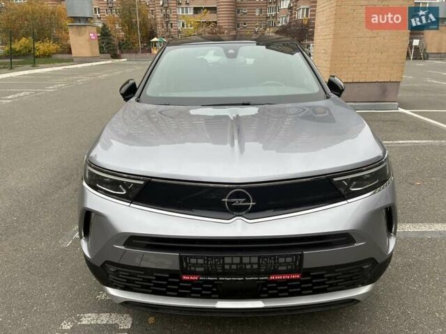 Серый Опель Mokka-e, объемом двигателя 0 л и пробегом 39 тыс. км за 18500 $, фото 5 на Automoto.ua