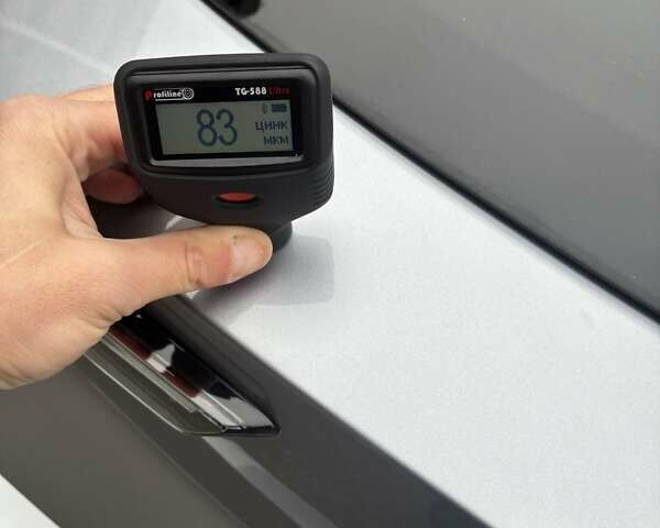 Серый Опель Mokka-e, объемом двигателя 0 л и пробегом 39 тыс. км за 18500 $, фото 127 на Automoto.ua