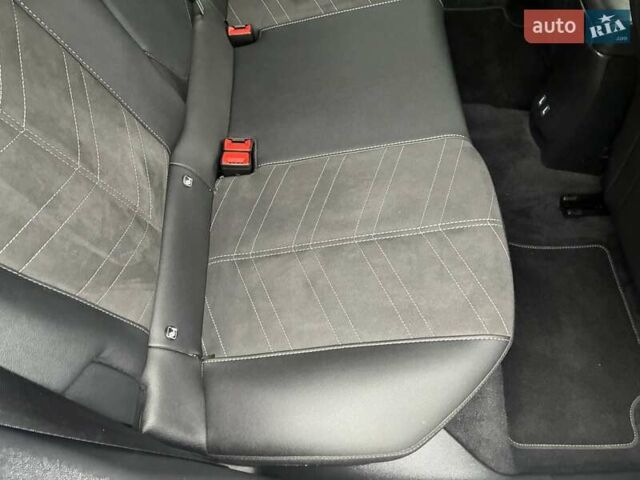 Серый Опель Mokka-e, объемом двигателя 0 л и пробегом 39 тыс. км за 18500 $, фото 60 на Automoto.ua