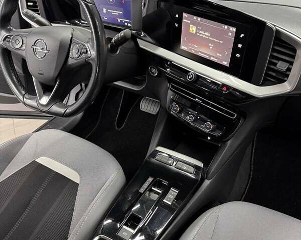 Серый Опель Mokka-e, объемом двигателя 0 л и пробегом 72 тыс. км за 16800 $, фото 33 на Automoto.ua