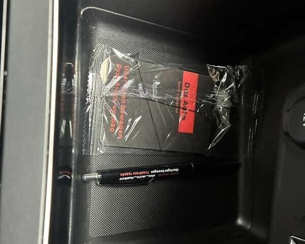 Серый Опель Mokka-e, объемом двигателя 0 л и пробегом 39 тыс. км за 18500 $, фото 85 на Automoto.ua