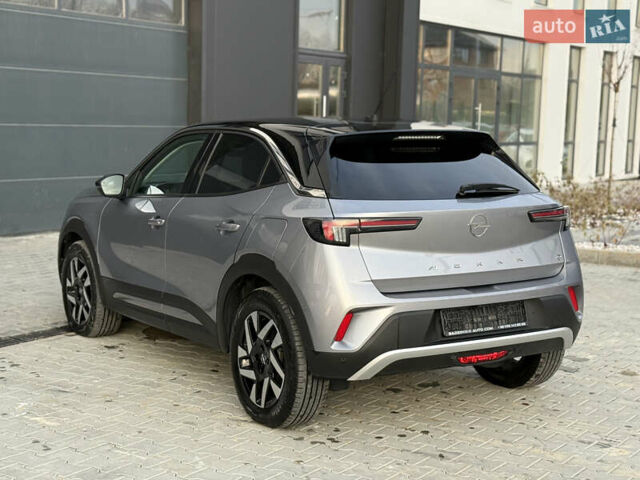 Серый Опель Mokka-e, объемом двигателя 0 л и пробегом 22 тыс. км за 16900 $, фото 5 на Automoto.ua