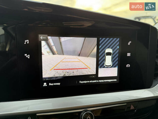 Серый Опель Mokka-e, объемом двигателя 0 л и пробегом 22 тыс. км за 16900 $, фото 12 на Automoto.ua