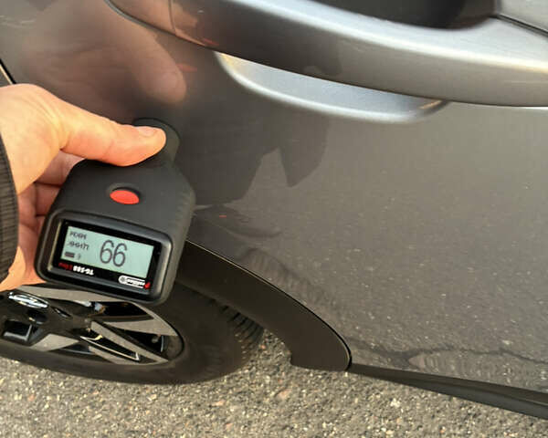 Серый Опель Mokka-e, объемом двигателя 0 л и пробегом 10 тыс. км за 18000 $, фото 81 на Automoto.ua