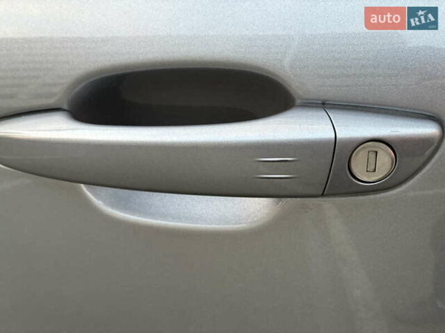 Серый Опель Mokka-e, объемом двигателя 0 л и пробегом 10 тыс. км за 18000 $, фото 33 на Automoto.ua