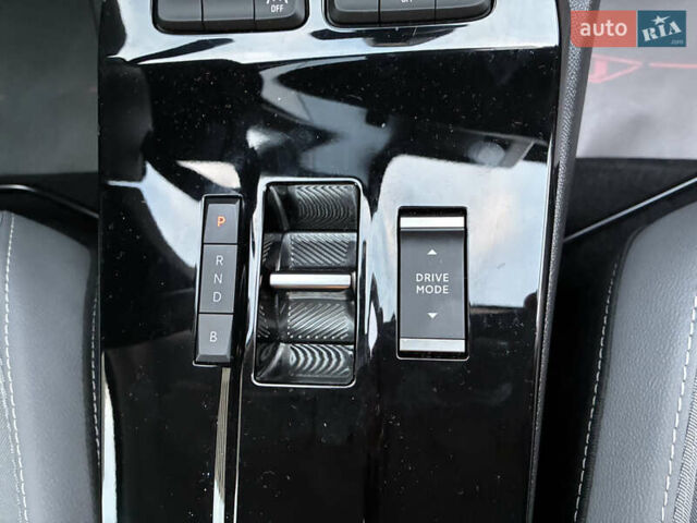 Серый Опель Mokka-e, объемом двигателя 0 л и пробегом 10 тыс. км за 18000 $, фото 52 на Automoto.ua