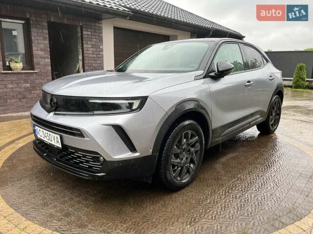 Сірий Опель Mokka-e, об'ємом двигуна 0 л та пробігом 14 тис. км за 20500 $, фото 5 на Automoto.ua