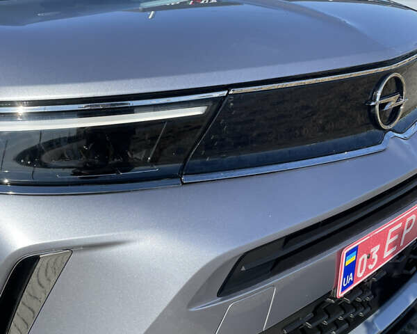 Серый Опель Mokka-e, объемом двигателя 0 л и пробегом 14 тыс. км за 15300 $, фото 3 на Automoto.ua
