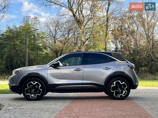 Сірий Опель Mokka-e, об'ємом двигуна 0 л та пробігом 4 тис. км за 22500 $, фото 24 на Automoto.ua