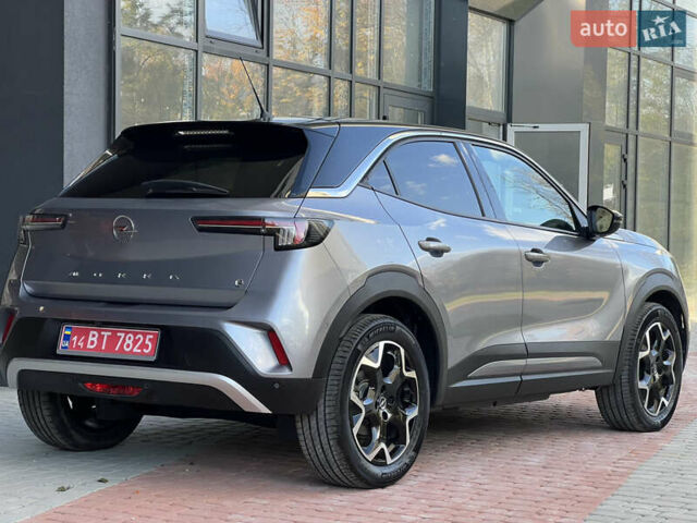 Сірий Опель Mokka-e, об'ємом двигуна 0 л та пробігом 4 тис. км за 22500 $, фото 27 на Automoto.ua