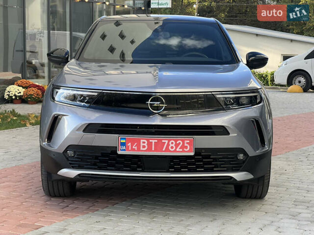 Сірий Опель Mokka-e, об'ємом двигуна 0 л та пробігом 4 тис. км за 22500 $, фото 10 на Automoto.ua