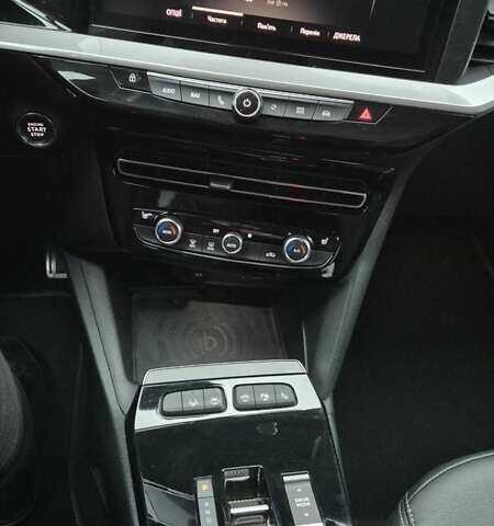 Зеленый Опель Mokka-e, объемом двигателя 0 л и пробегом 57 тыс. км за 15300 $, фото 23 на Automoto.ua