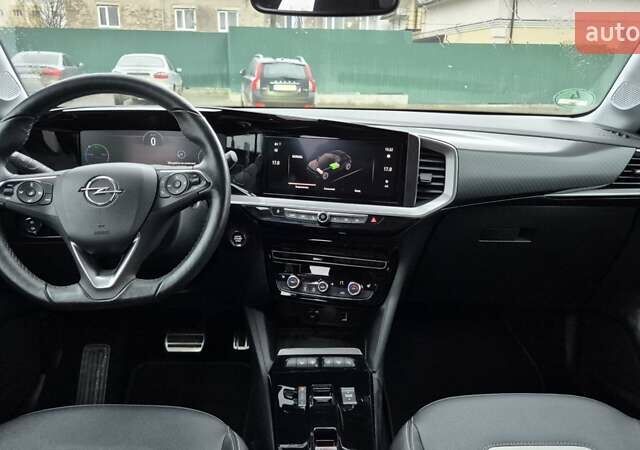 Зеленый Опель Mokka-e, объемом двигателя 0 л и пробегом 57 тыс. км за 15300 $, фото 19 на Automoto.ua