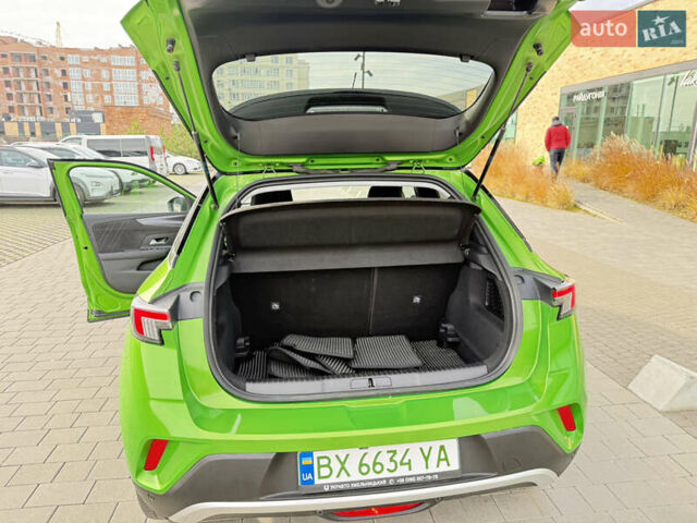Зеленый Опель Mokka-e, объемом двигателя 0 л и пробегом 58 тыс. км за 17499 $, фото 26 на Automoto.ua