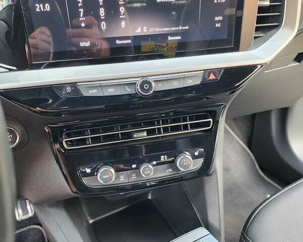 Зелений Опель Mokka-e, об'ємом двигуна 0 л та пробігом 95 тис. км за 18500 $, фото 16 на Automoto.ua