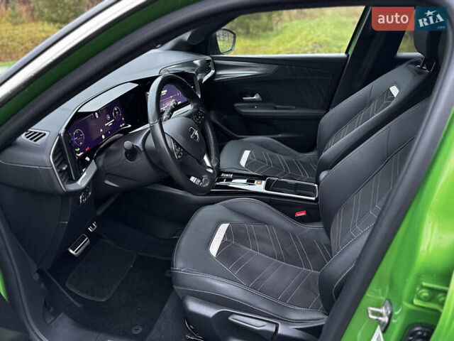Зеленый Опель Mokka-e, объемом двигателя 0 л и пробегом 43 тыс. км за 17900 $, фото 24 на Automoto.ua