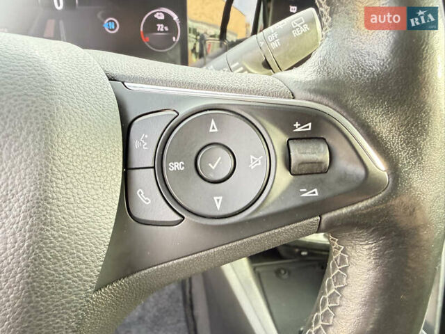 Зеленый Опель Mokka-e, объемом двигателя 0 л и пробегом 58 тыс. км за 17499 $, фото 19 на Automoto.ua