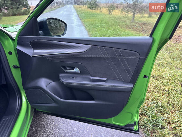 Зеленый Опель Mokka-e, объемом двигателя 0 л и пробегом 43 тыс. км за 17900 $, фото 36 на Automoto.ua