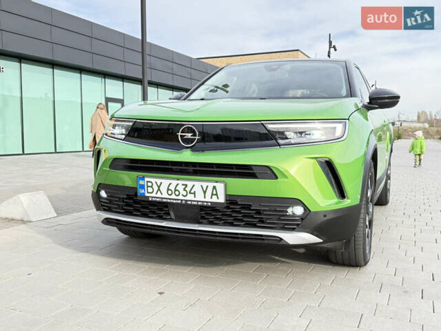 Зеленый Опель Mokka-e, объемом двигателя 0 л и пробегом 58 тыс. км за 17499 $, фото 2 на Automoto.ua