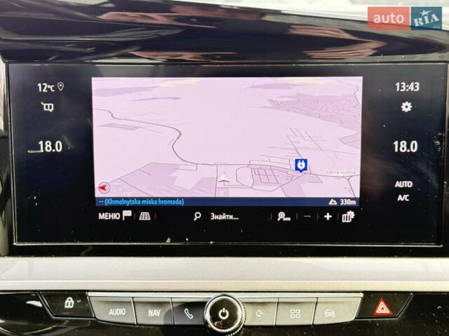Зеленый Опель Mokka-e, объемом двигателя 0 л и пробегом 58 тыс. км за 17499 $, фото 50 на Automoto.ua