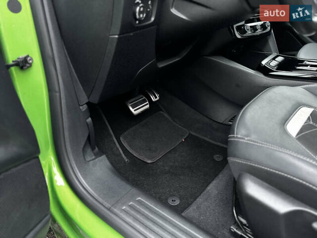 Зеленый Опель Mokka-e, объемом двигателя 0 л и пробегом 43 тыс. км за 17900 $, фото 19 на Automoto.ua