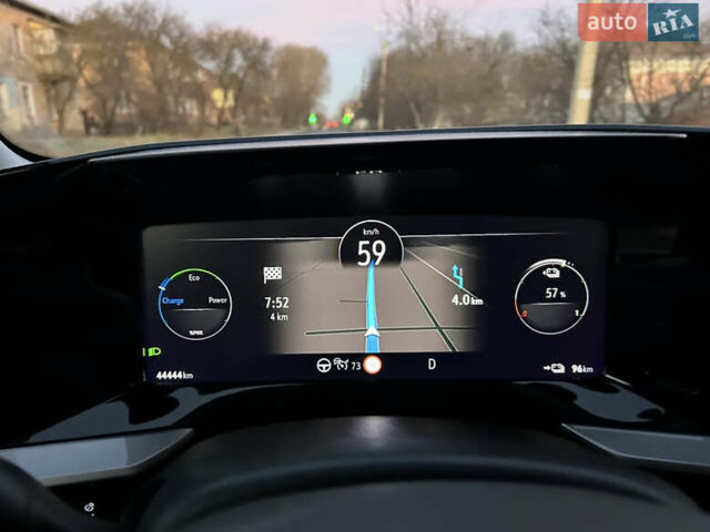 Зеленый Опель Mokka-e, объемом двигателя 0 л и пробегом 58 тыс. км за 17499 $, фото 48 на Automoto.ua
