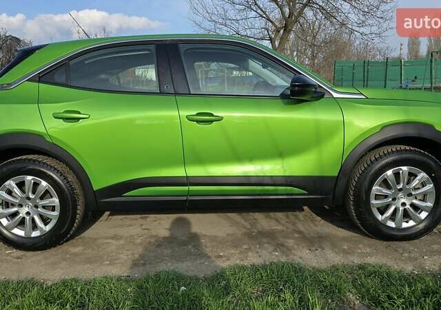 Зелений Опель Mokka-e, об'ємом двигуна 0 л та пробігом 28 тис. км за 14800 $, фото 24 на Automoto.ua