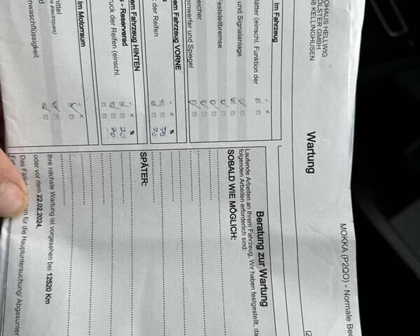 Зелений Опель Mokka-e, об'ємом двигуна 0 л та пробігом 60 тис. км за 16799 $, фото 70 на Automoto.ua