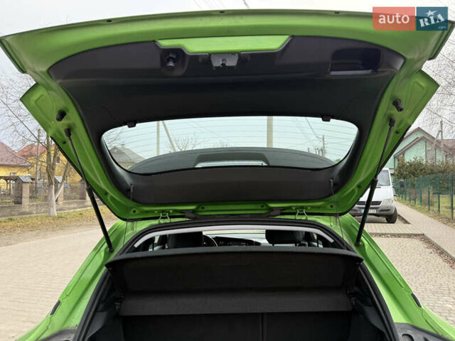 Зелений Опель Mokka-e, об'ємом двигуна 0 л та пробігом 60 тис. км за 16799 $, фото 24 на Automoto.ua