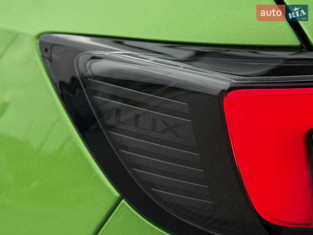 Зеленый Опель Mokka-e, объемом двигателя 0 л и пробегом 18 тыс. км за 16900 $, фото 36 на Automoto.ua