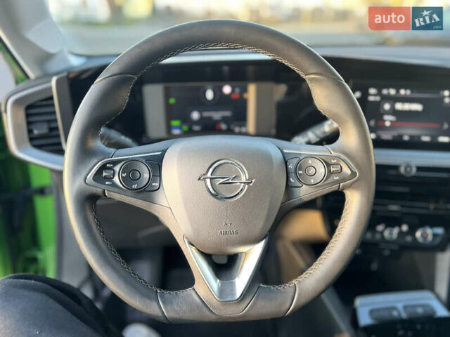 Зелений Опель Mokka-e, об'ємом двигуна 0 л та пробігом 17 тис. км за 19000 $, фото 16 на Automoto.ua