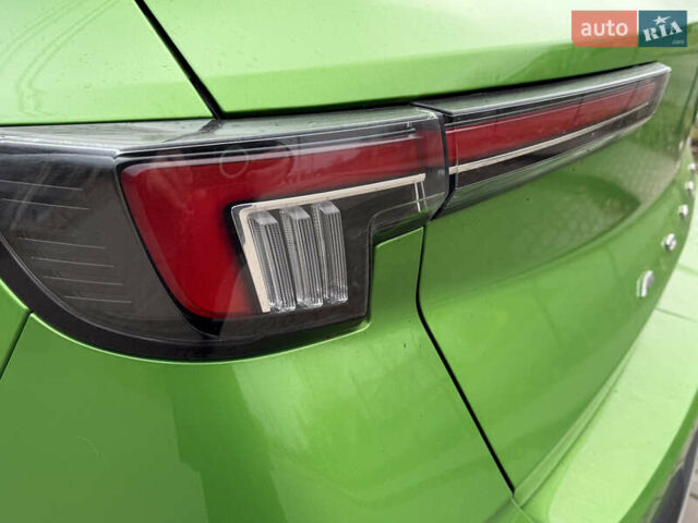 Зелений Опель Mokka-e, об'ємом двигуна 0 л та пробігом 60 тис. км за 16799 $, фото 25 на Automoto.ua