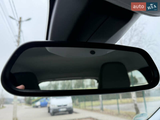 Зелений Опель Mokka-e, об'ємом двигуна 0 л та пробігом 60 тис. км за 16799 $, фото 90 на Automoto.ua