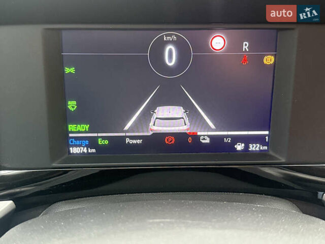 Зеленый Опель Mokka-e, объемом двигателя 0 л и пробегом 18 тыс. км за 16900 $, фото 27 на Automoto.ua