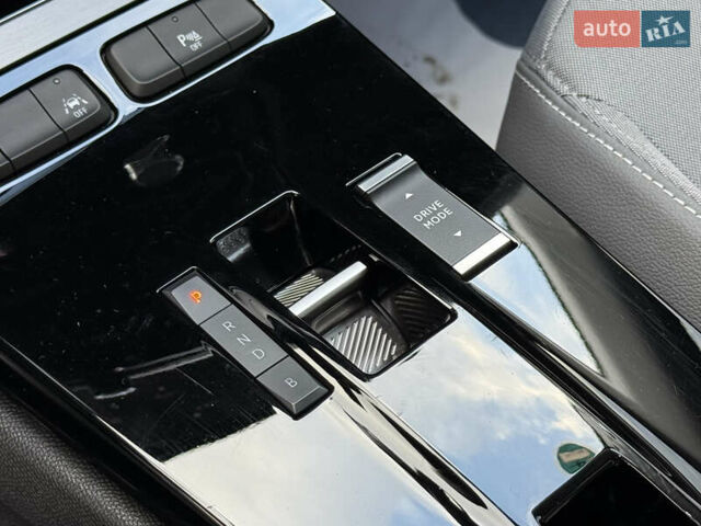 Зеленый Опель Mokka-e, объемом двигателя 0 л и пробегом 18 тыс. км за 16900 $, фото 25 на Automoto.ua